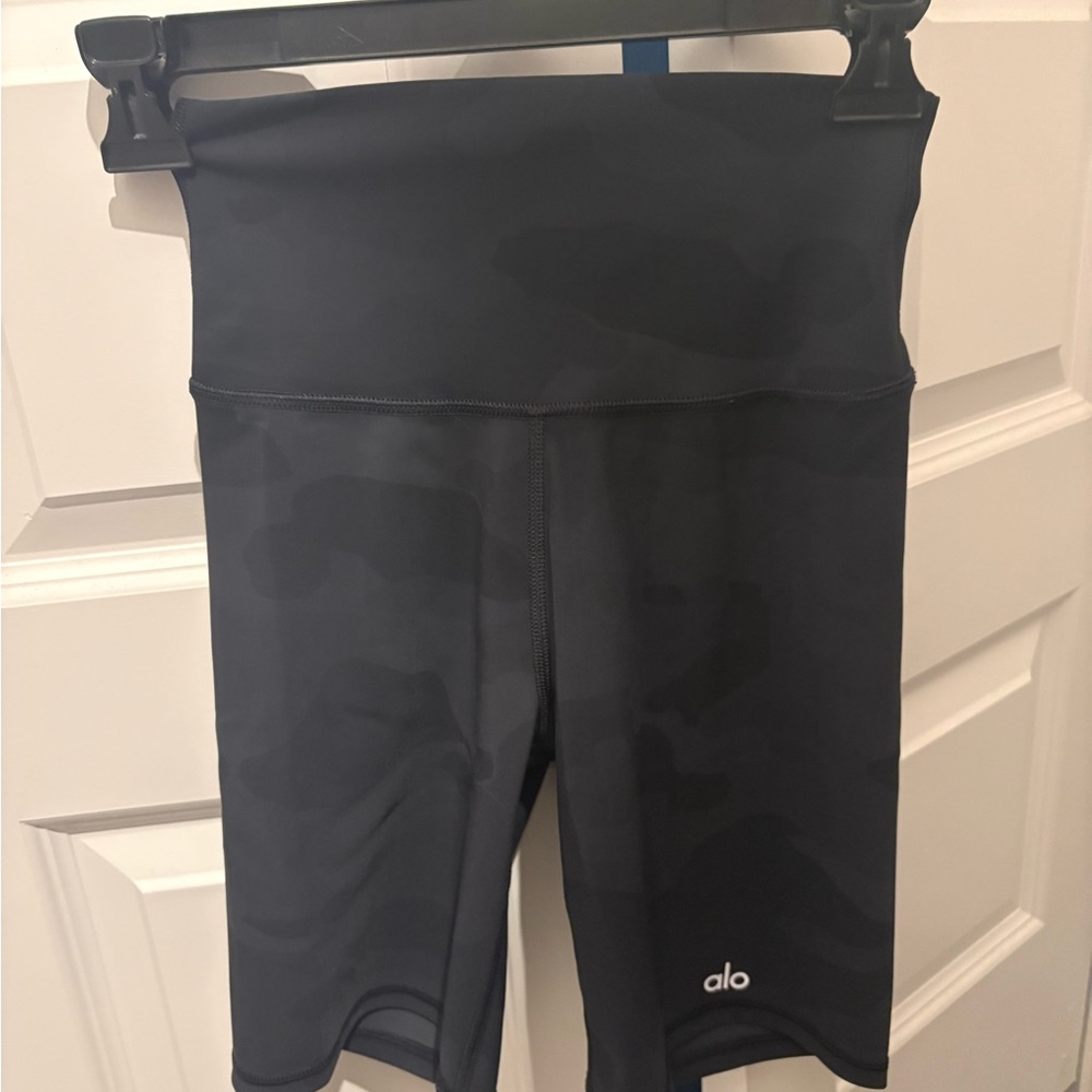 ALO Yoga Charcoal High-Waisted Shorts